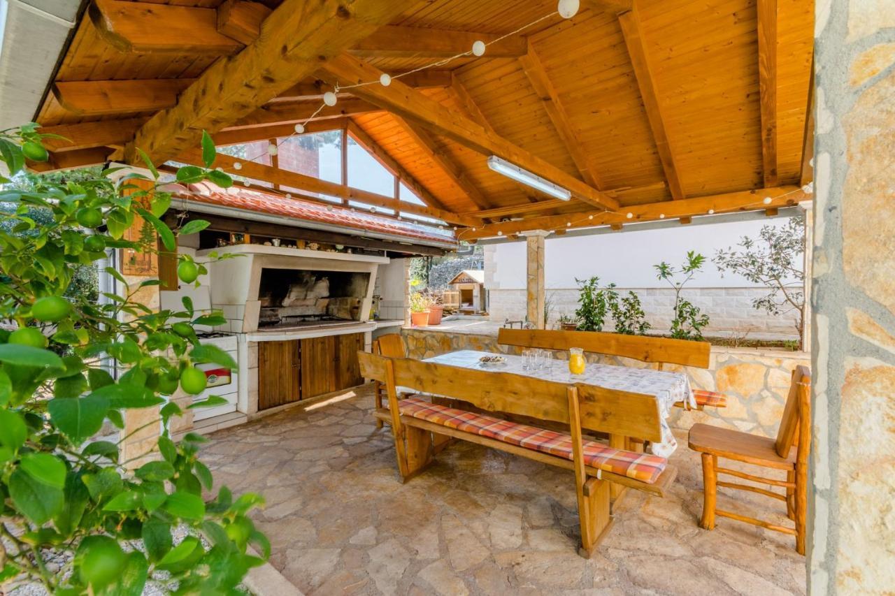Villa Stella Splitska Zewnętrze zdjęcie